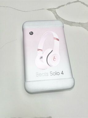 Beats by Dre Solo 4